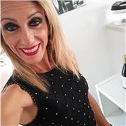 Ho una laurea breve in traduttori e interpreti mi rendo disponibile per lo svolgimento di compiti o ripetizioni di italiano e inglese